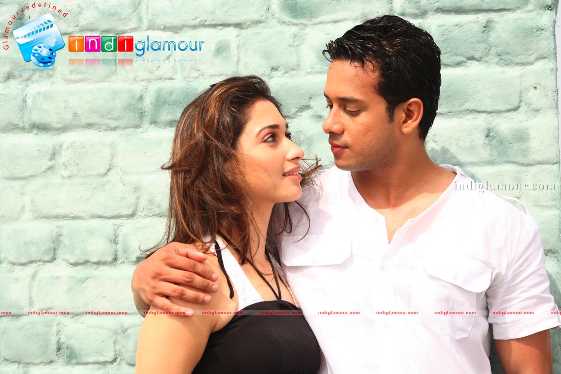 Kanden Kadhalai Movie hd photo